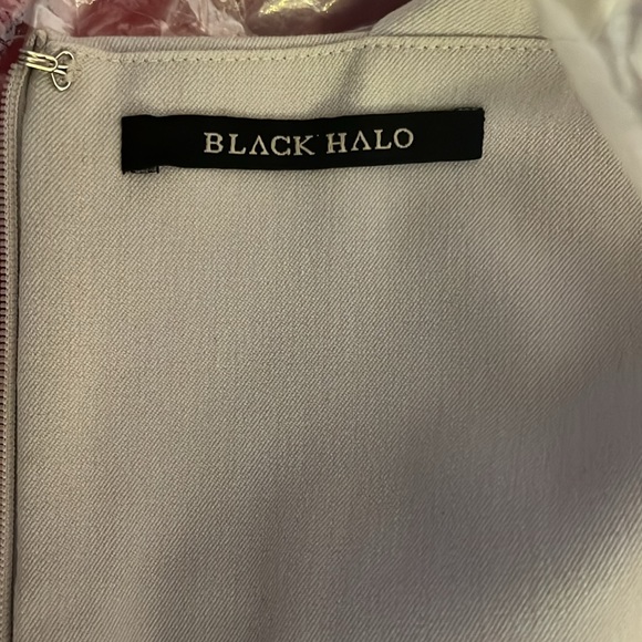 Black Halo by Laurel Berman - Sheath Dress - Pale Grey - Size 4 - Picture 5 of 6